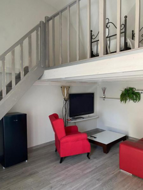 SUITE76 Torre Santa Susanna